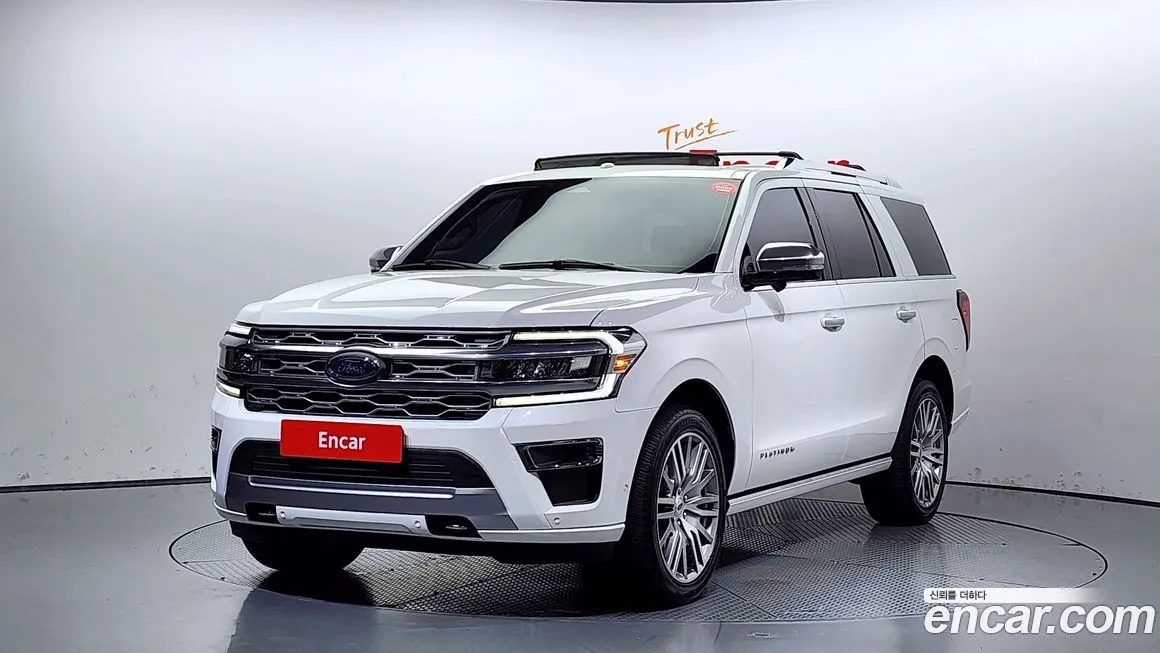 Ford Expedition — фото 1