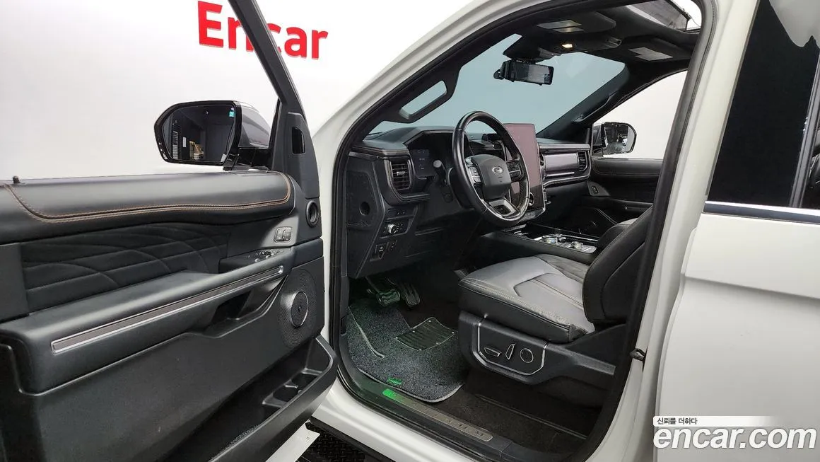 Ford Expedition — фото 10