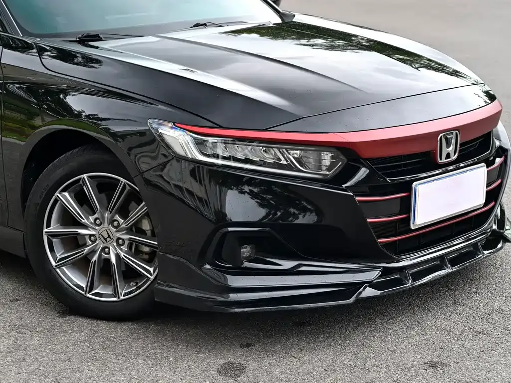 Honda Accord — фото 4