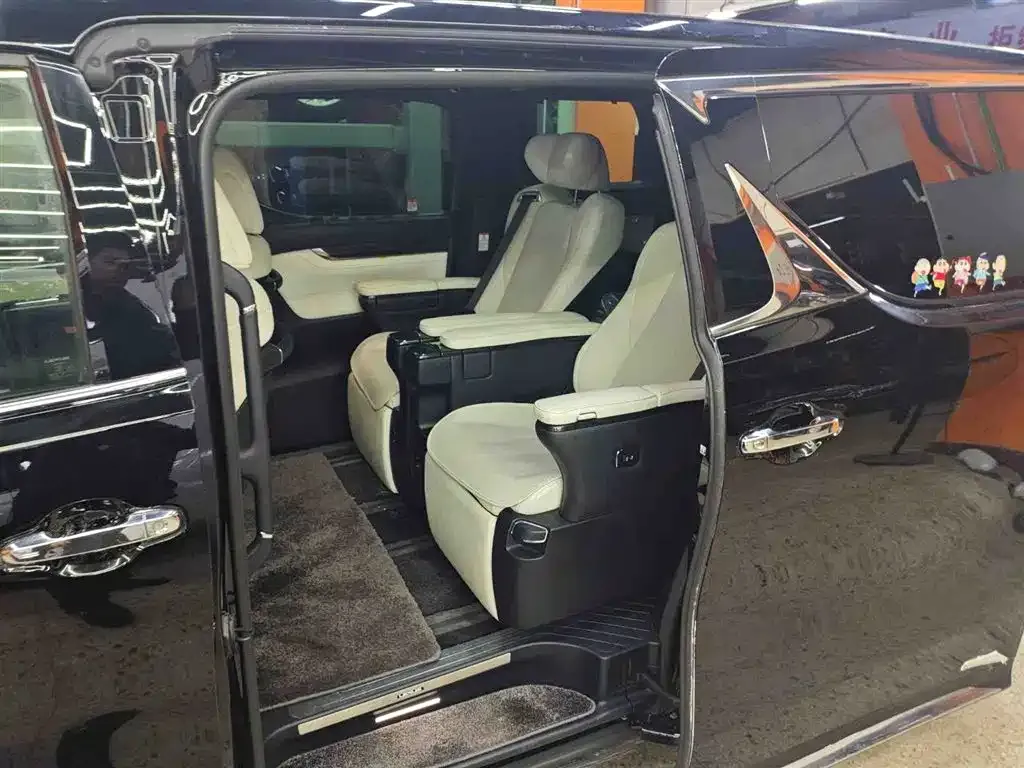 Lexus LM 2022 из CN, фото 5