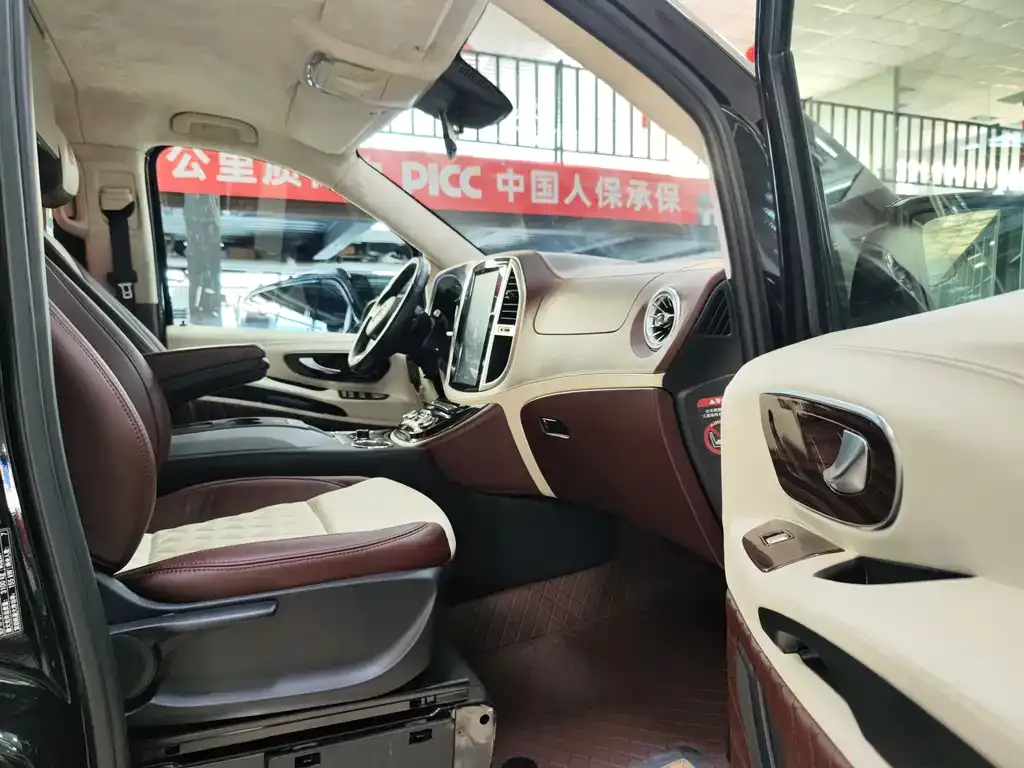 Mercedes-Benz Vito 2021 из CN, фото 7