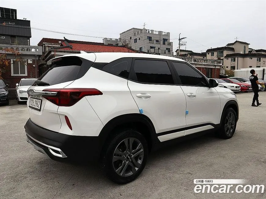 Kia Seltos 2023 из KR, фото 3
