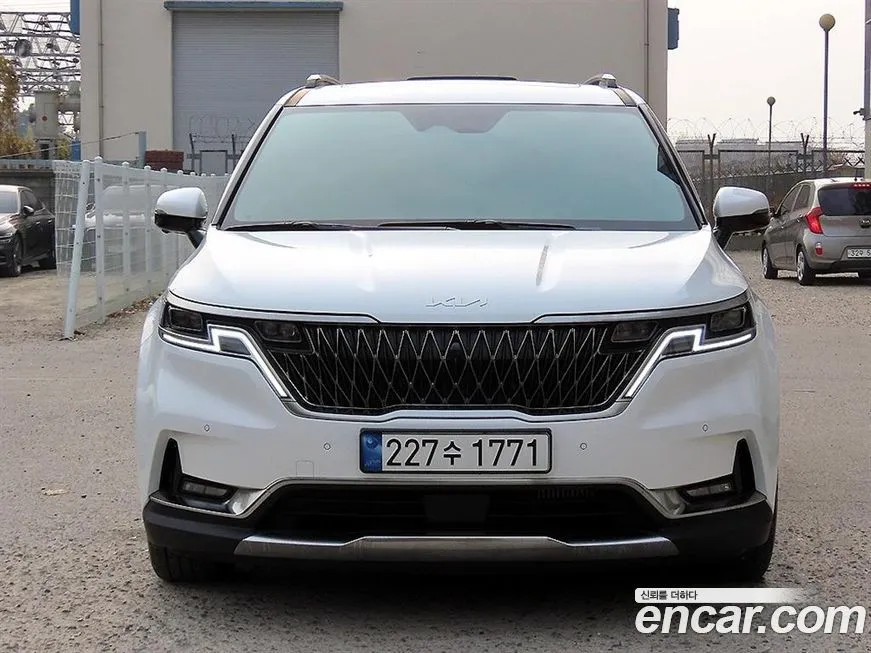 Kia Carnival 2023 из KR, фото 1