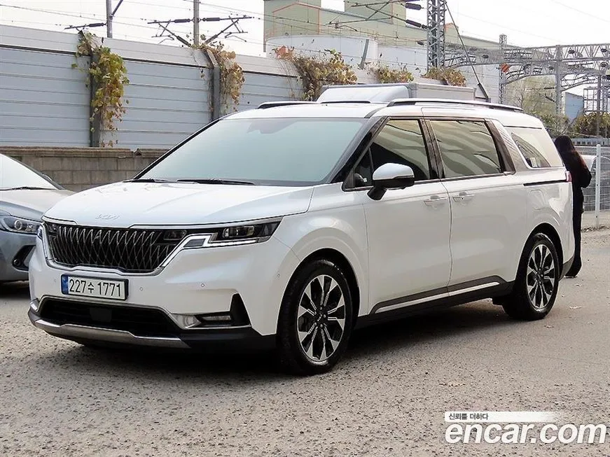 Kia Carnival 2023 из KR, фото 2