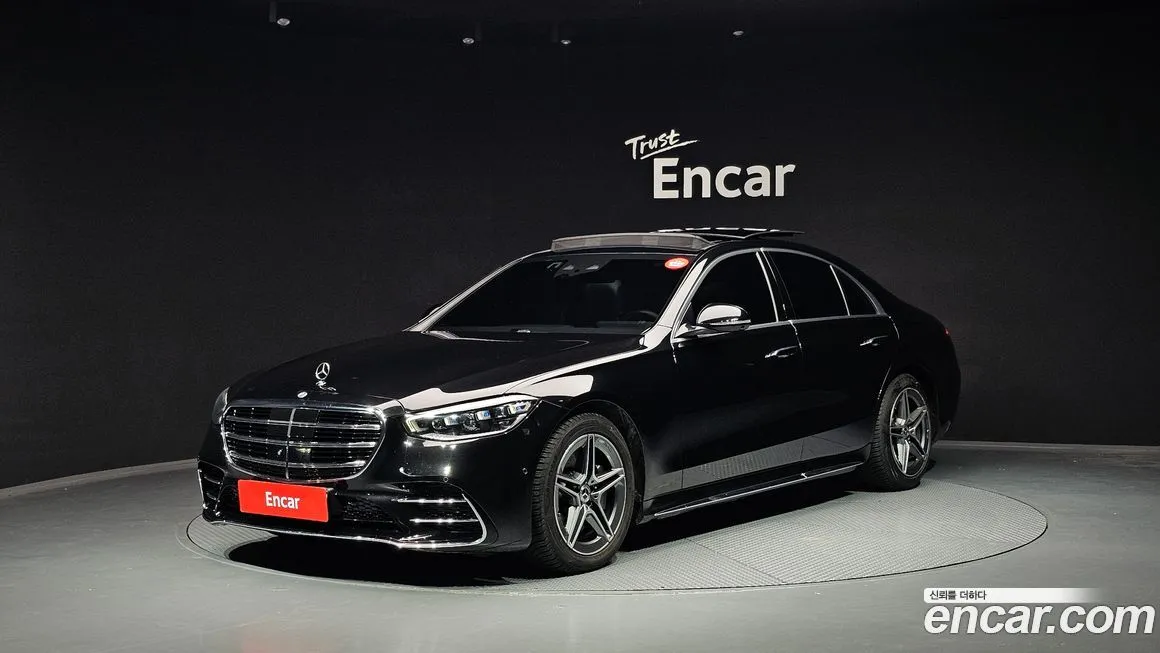 Mercedes-Benz S-Class — фото 1