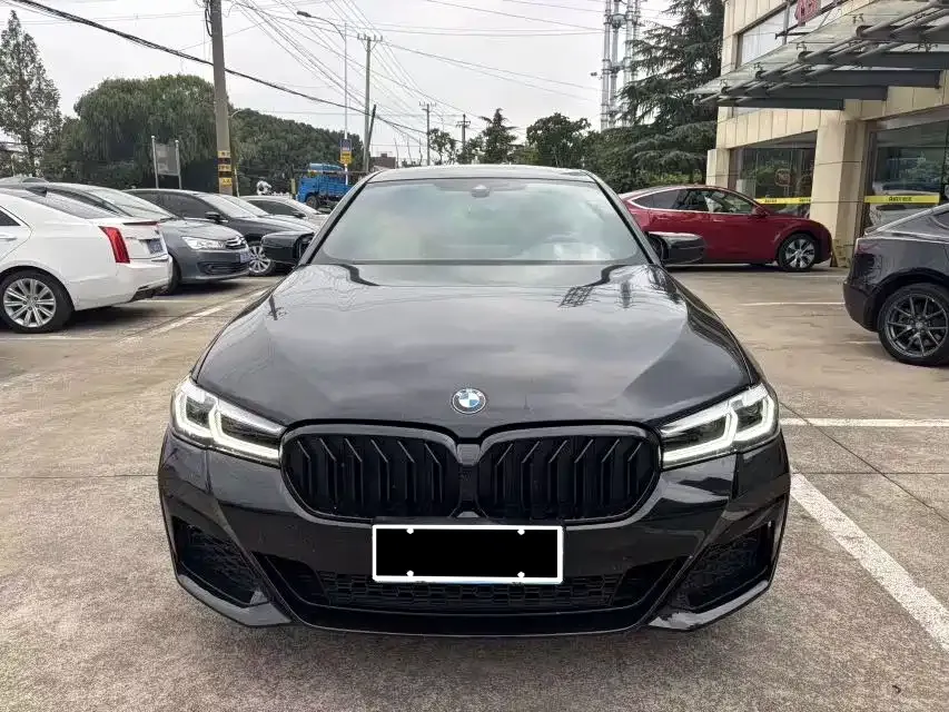 BMW 5 Series — фото 2