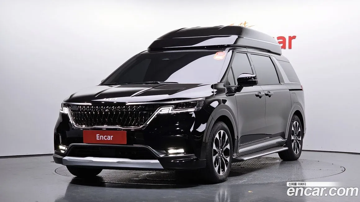 Kia Carnival — фото 1