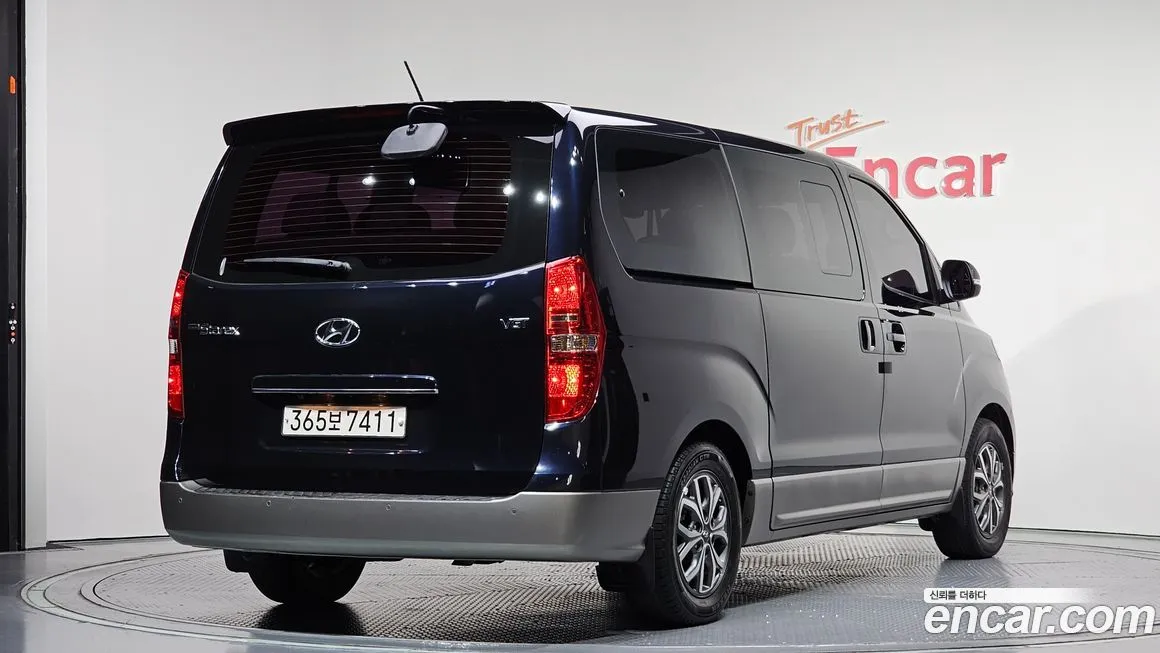 Hyundai Starex 2021 из KR, фото 2