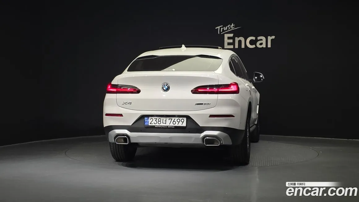 BMW X4 2023 из KR, фото 4