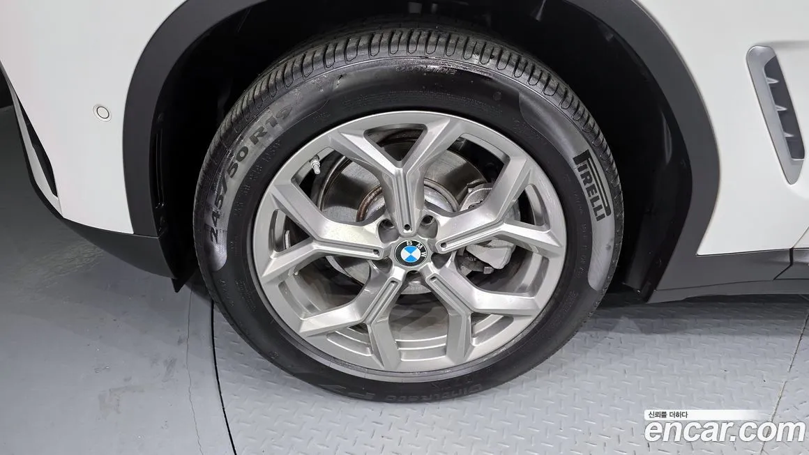 BMW X4 2023 из KR, фото 5