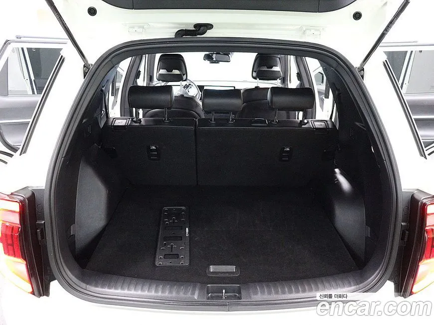 KG Mobility (Ssangyong) Torres — фото 4