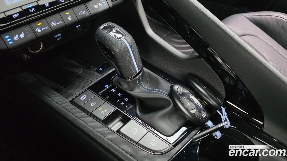 Hyundai AVANTE — фото 9