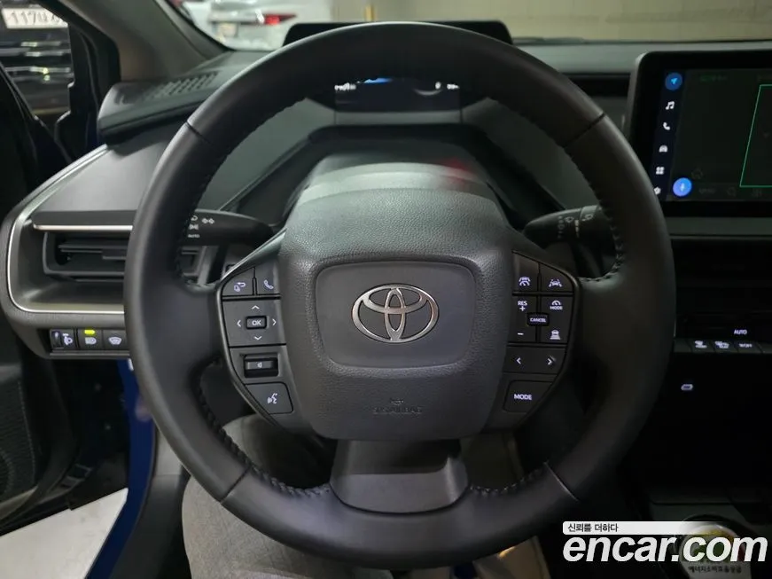 Toyota Prius 2024 из KR, фото 9