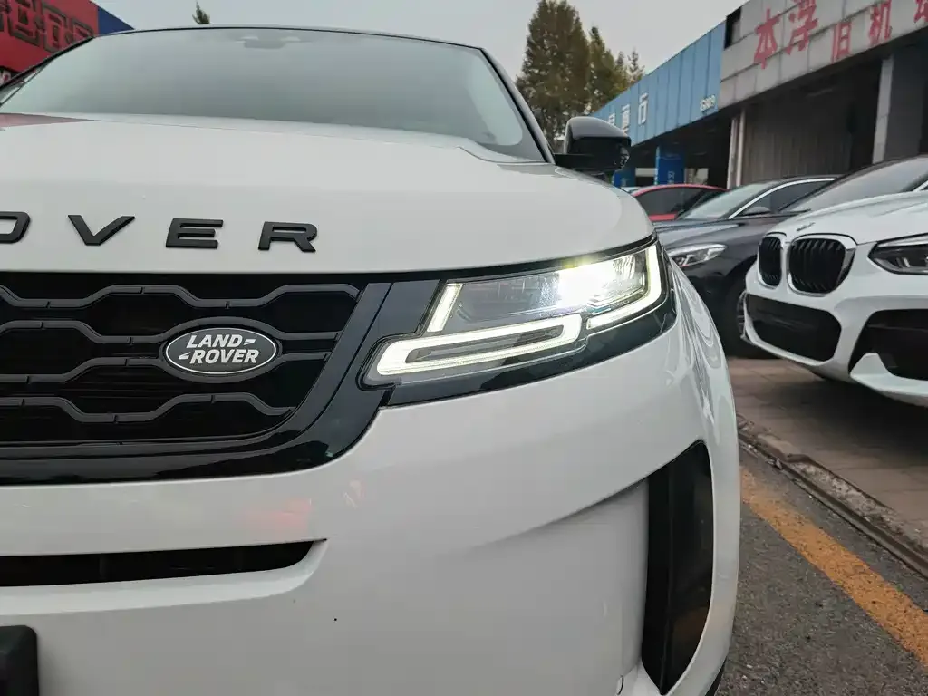 Land Rover Evoque — фото 3