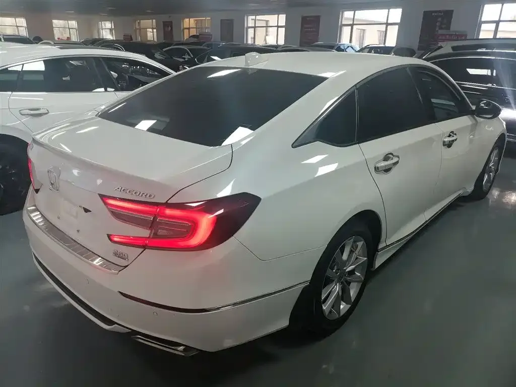 Honda Accord 2022 из CN, фото 7