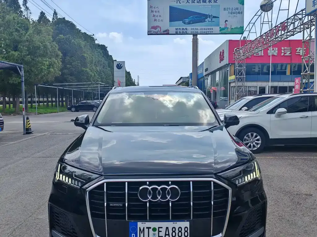 Audi Q7 — фото 5