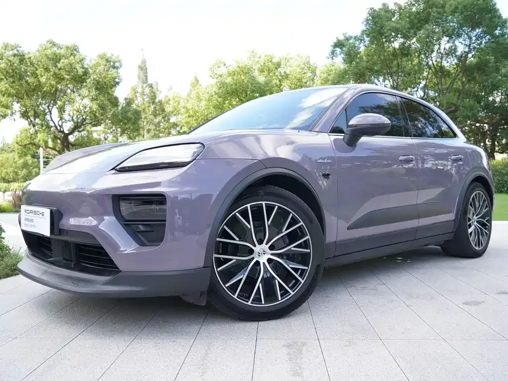 Porsche Macan EV — фото 1
