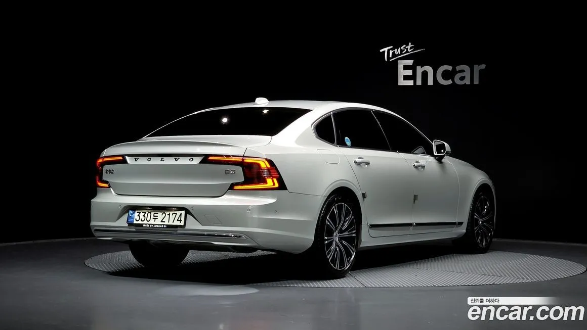 Volvo S90 2022 из KR, фото 2