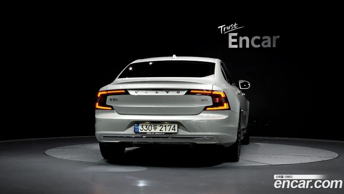 Volvo S90 2022 из KR, фото 4