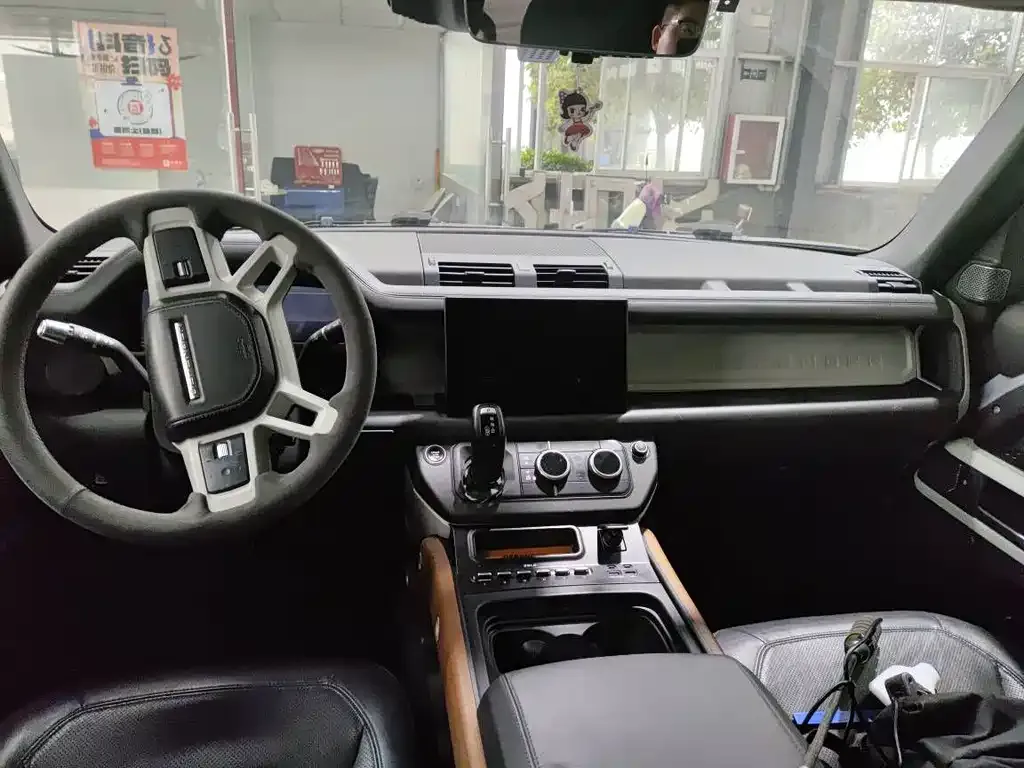 Land Rover Defender 2021 из CN, фото 3