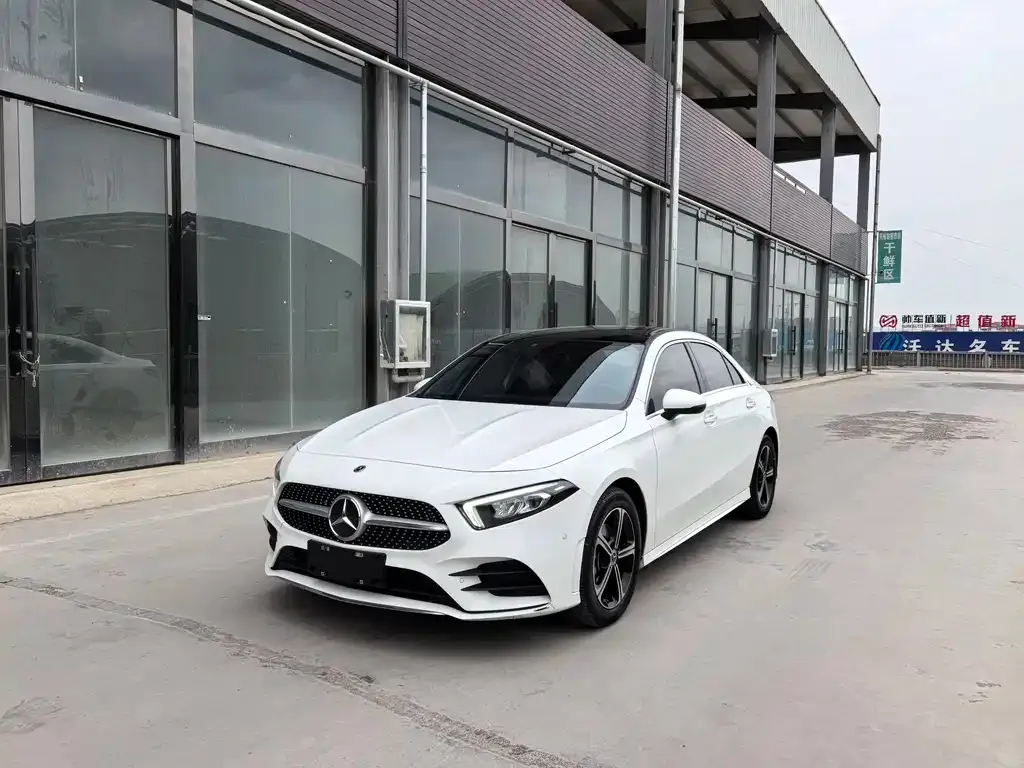 Mercedes-Benz A-Class 2023 из CN, фото 1