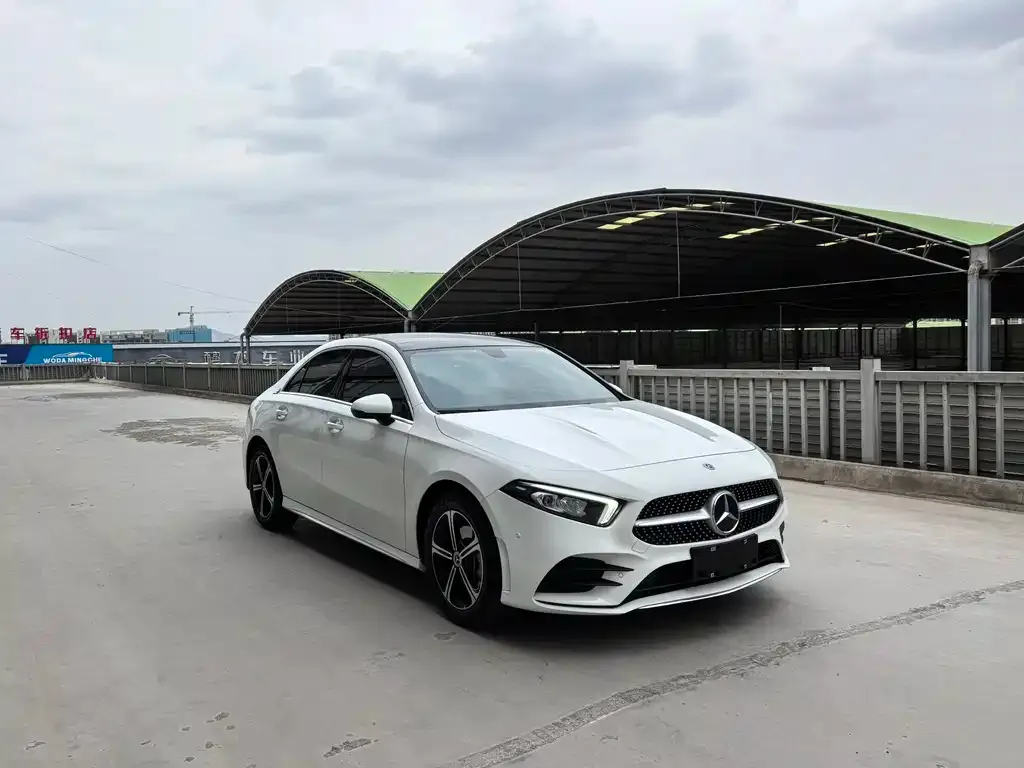 Mercedes-Benz A-Class 2023 из CN, фото 3