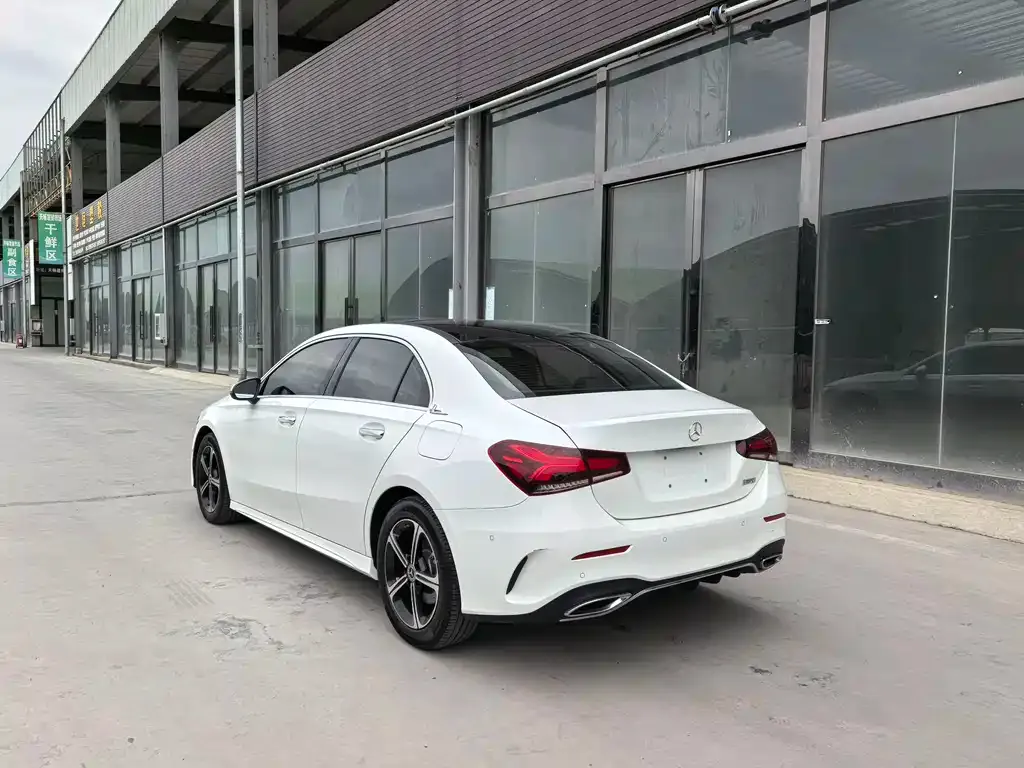 Mercedes-Benz A-Class 2023 из CN, фото 4