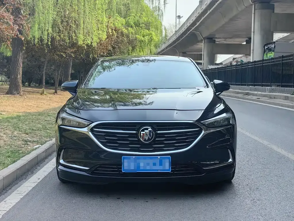 Buick LaCrosse 2022 из CN, фото 2