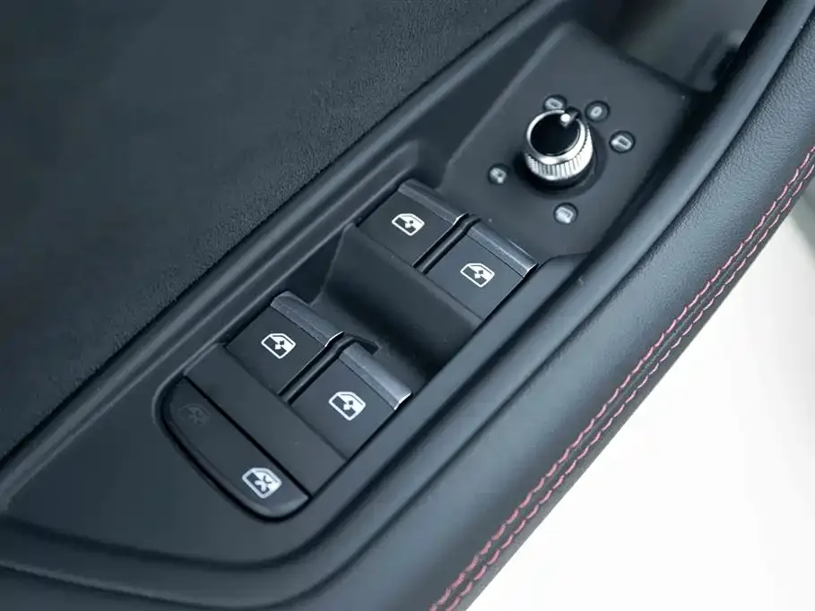 Audi S4 2024 из CN, фото 9