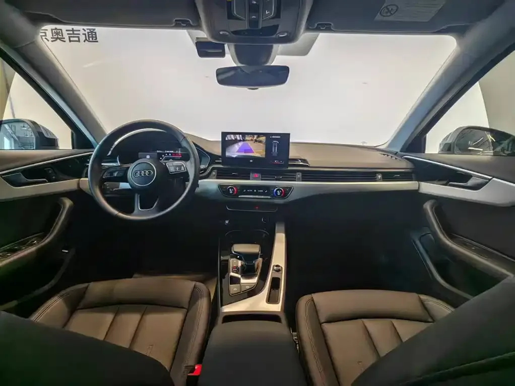 Audi A4 (Import) 2023 из CN, фото 4