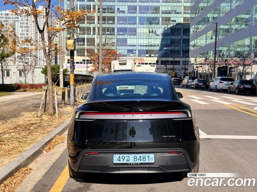 Tesla Model Y 2025 из KR, фото 4