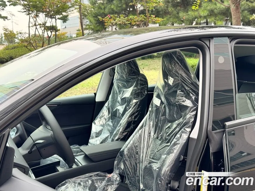 Tesla Model Y 2025 из KR, фото 7