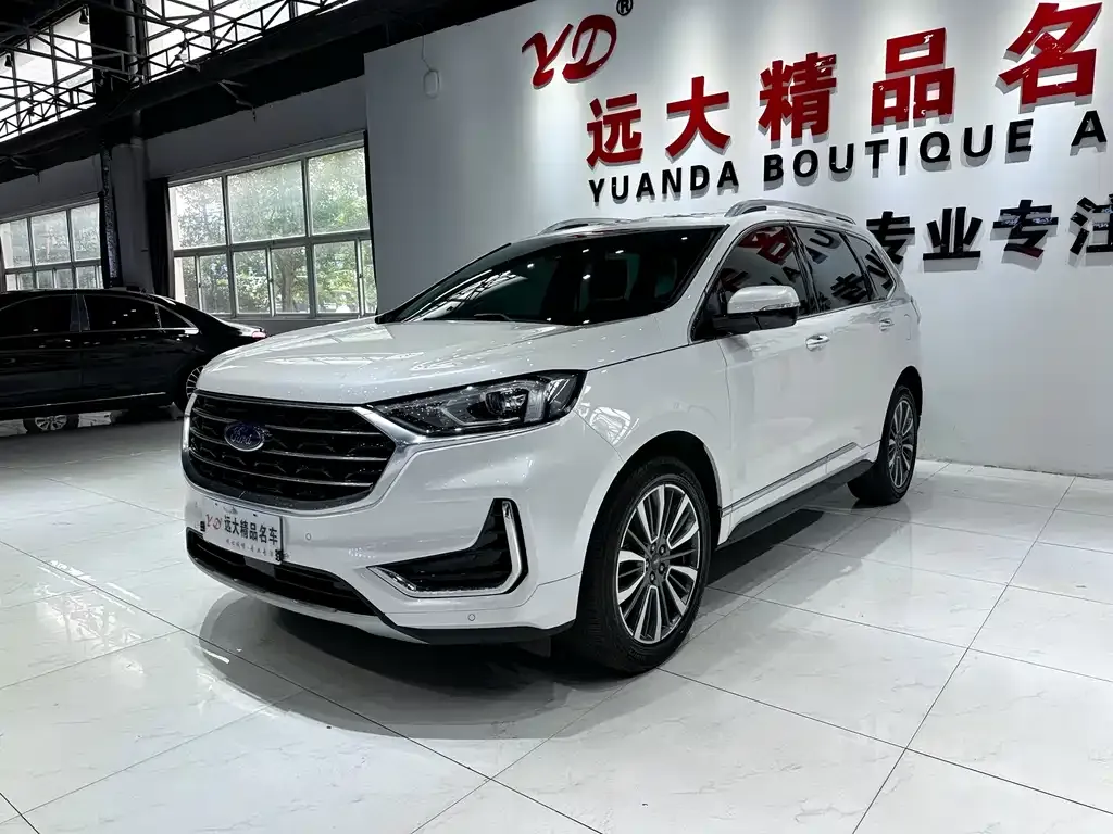 Ford Edge 2023 из CN, фото 1