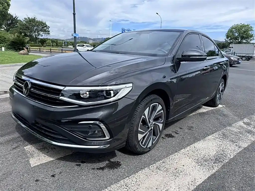 Volkswagen Bora 2023 из CN, фото 1