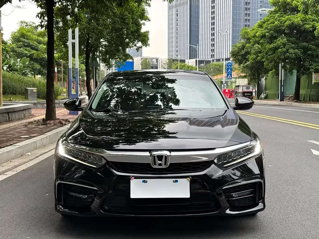 Honda Inspire — фото 3