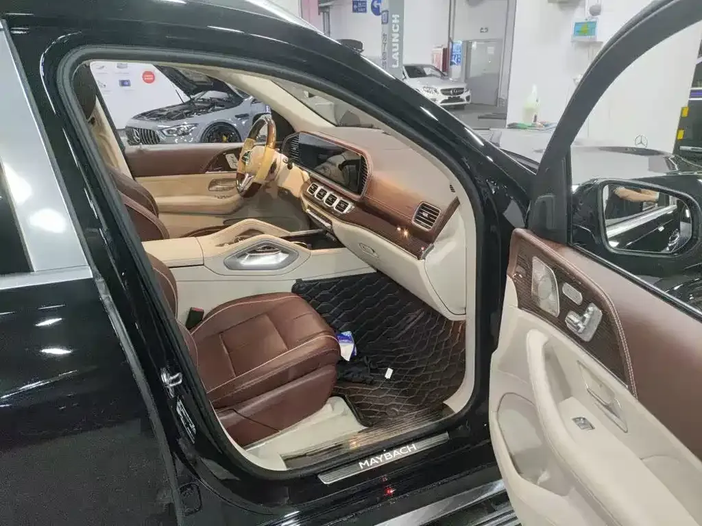 Mercedes-Benz GLS 2023 из CN, фото 4