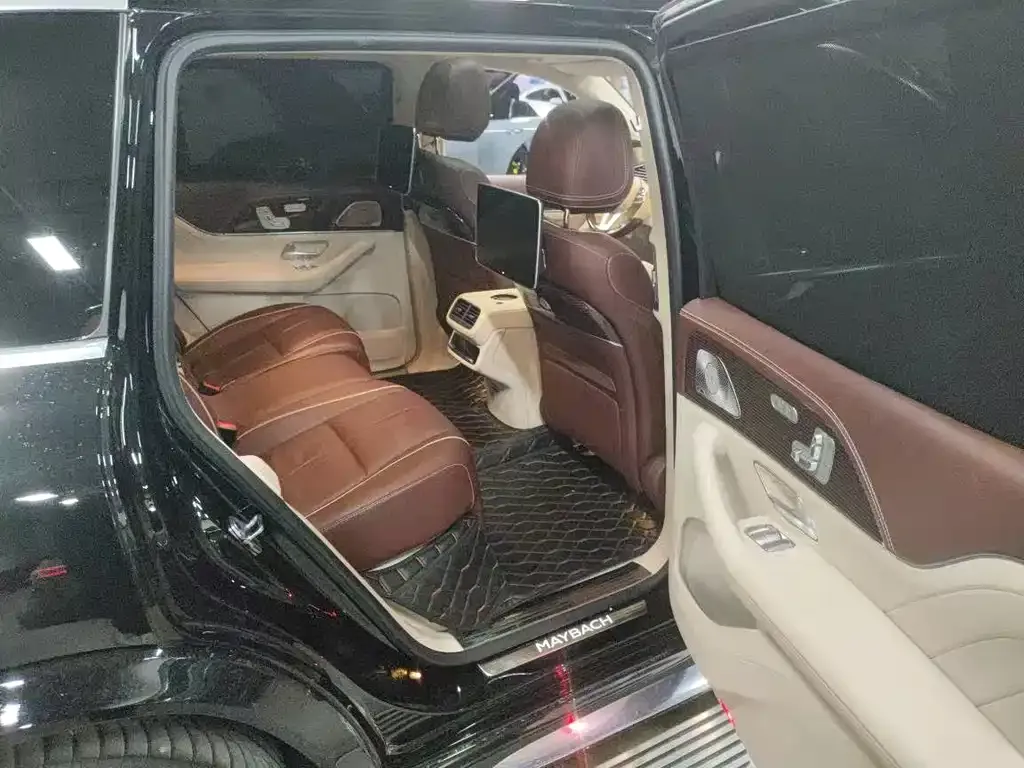 Mercedes-Benz GLS 2023 из CN, фото 7