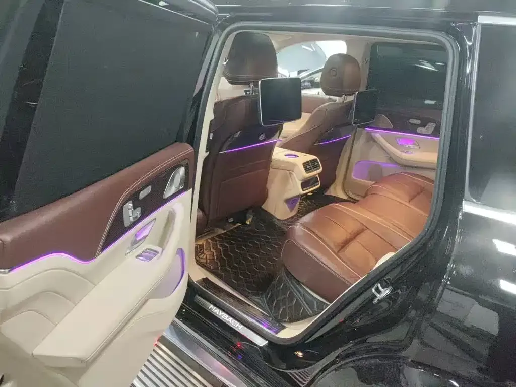 Mercedes-Benz GLS 2023 из CN, фото 8