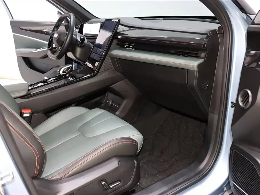 Geely Boyue 2024 из CN, фото 8