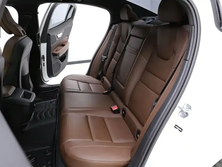 Volvo S60 2021 из CN, фото 8