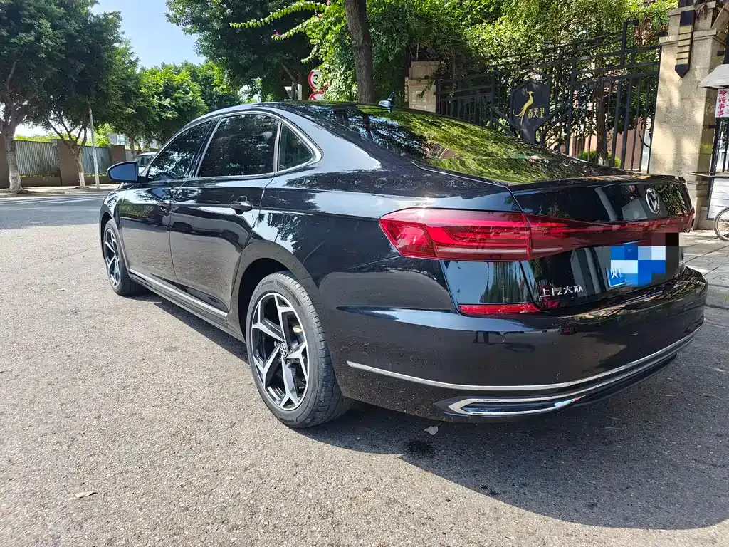 Volkswagen Passat 2024 из CN, фото 4