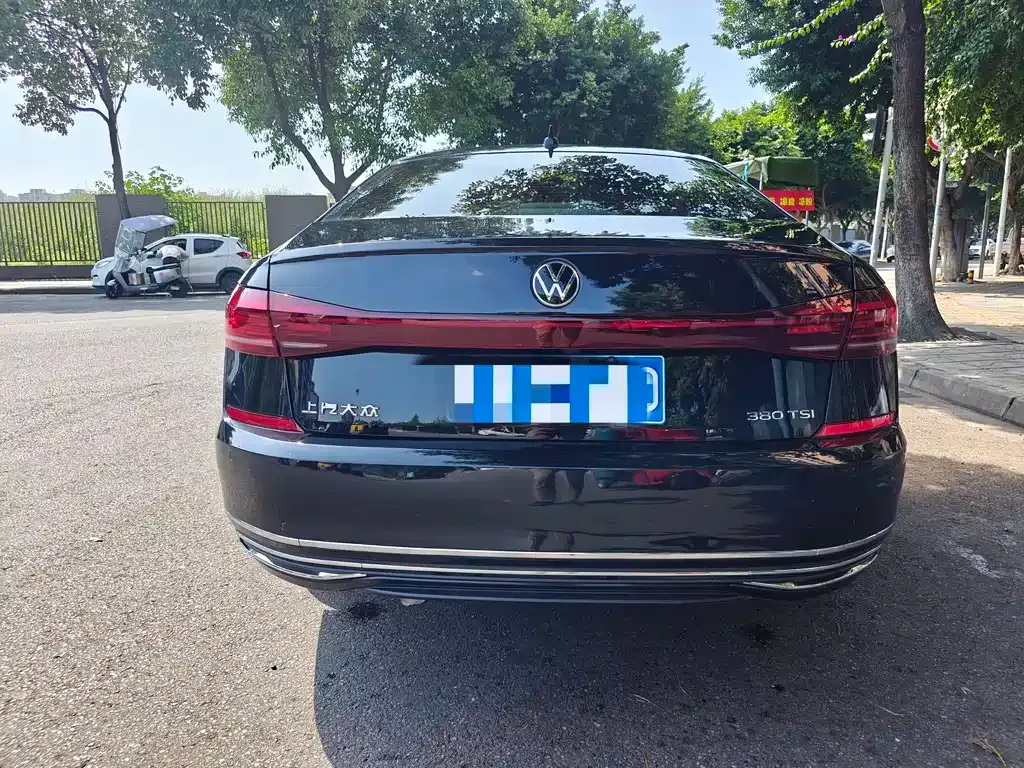 Volkswagen Passat 2024 из CN, фото 5
