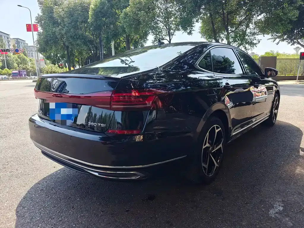 Volkswagen Passat 2024 из CN, фото 6