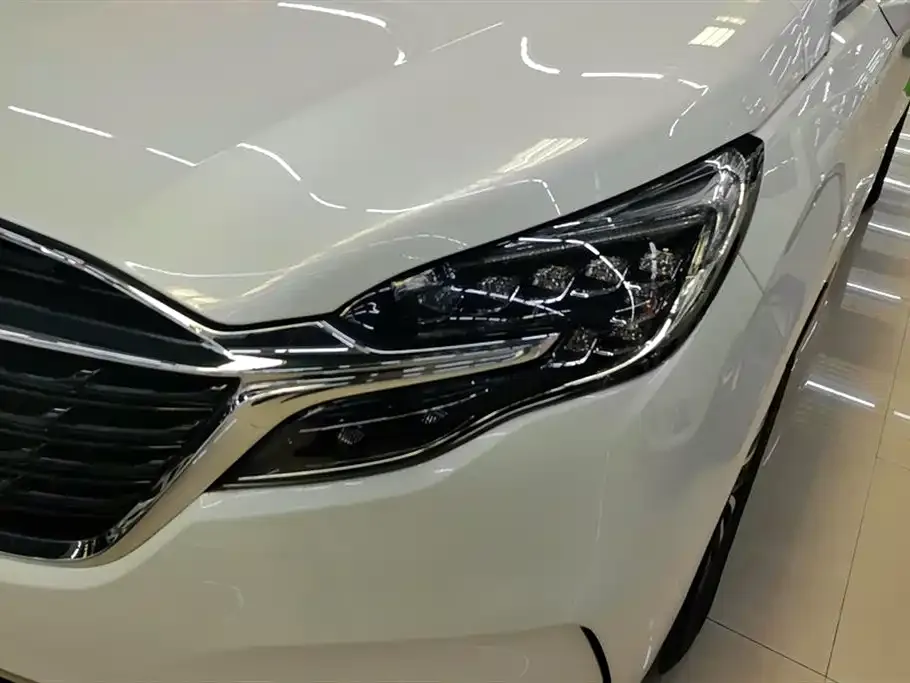 Buick GL8 2021 из CN, фото 5