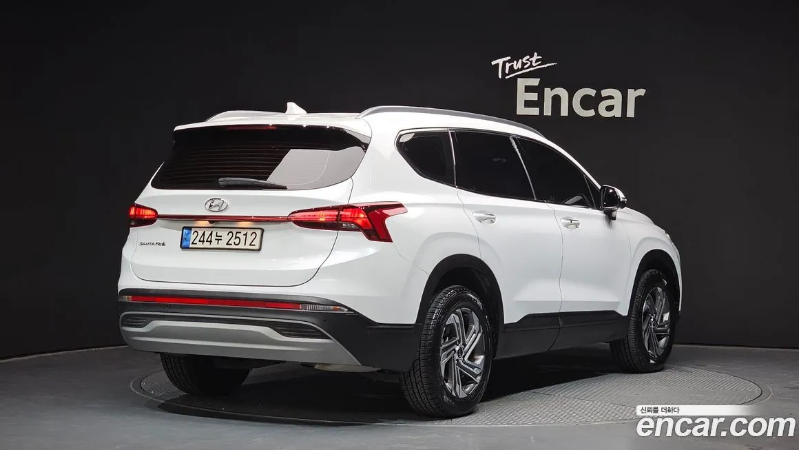 Hyundai Santafe — фото 2