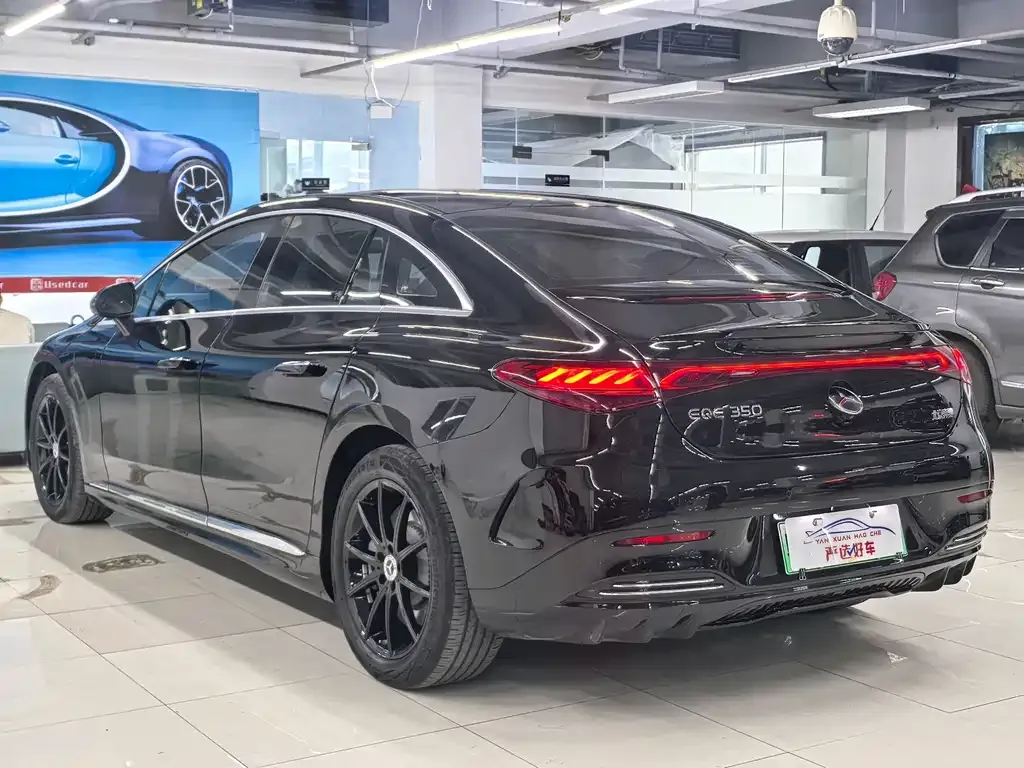 Mercedes-Benz EQE 2023 из CN, фото 9