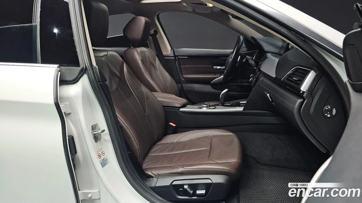 BMW 4-Series 2021 из KR, фото 10