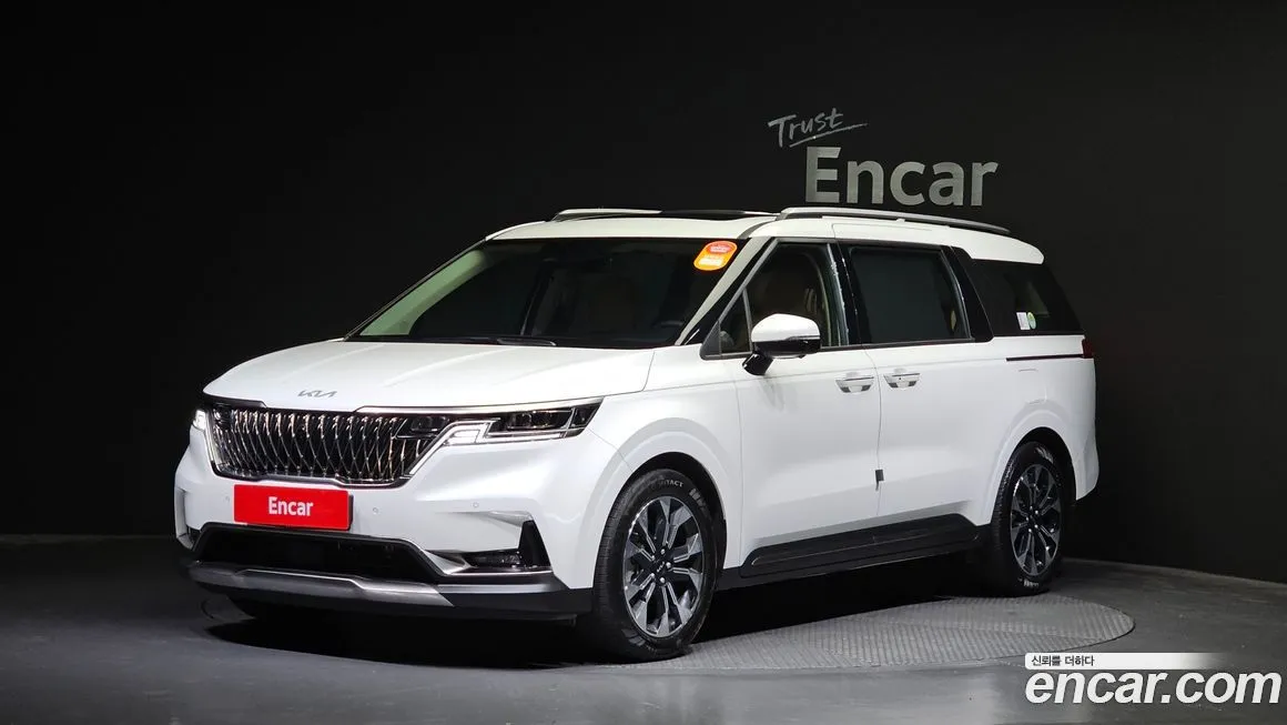 Kia Carnival 2023 из KR, фото 1