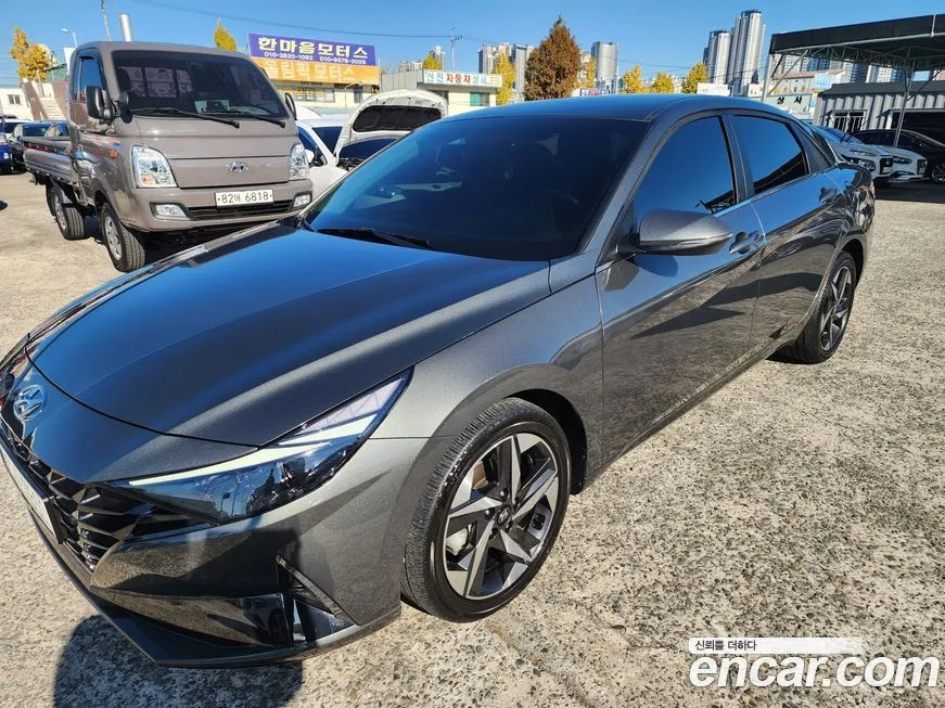 Hyundai AVANTE — фото 2