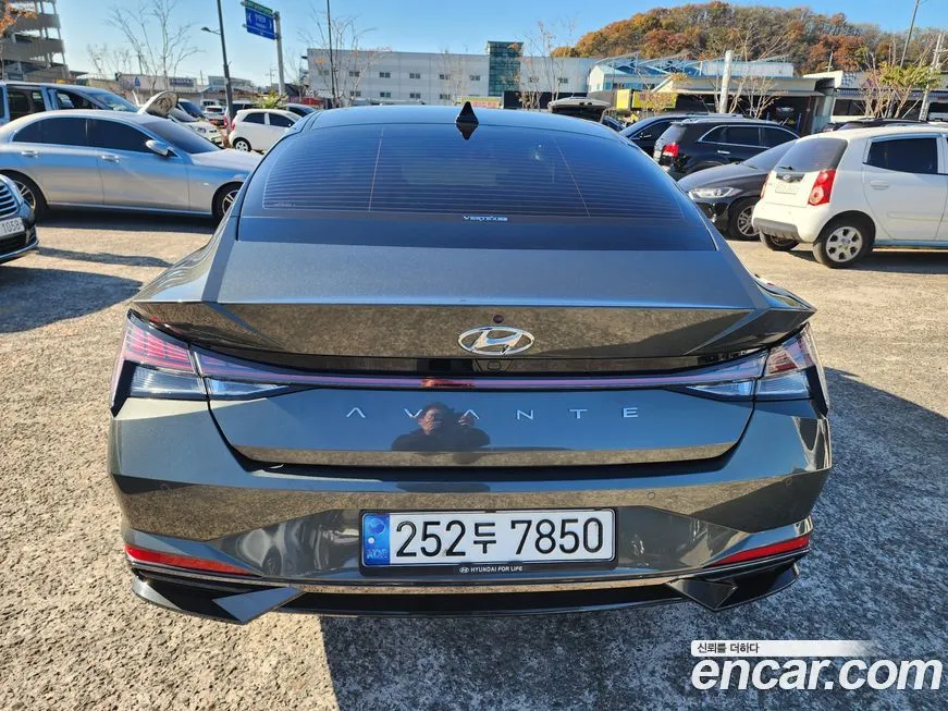 Hyundai AVANTE — фото 4